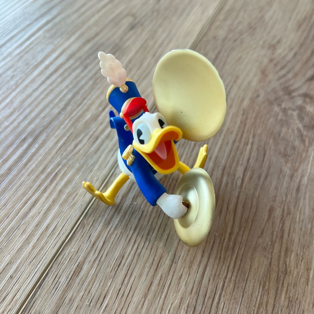Disney Donald Duck Christmas Ornament
